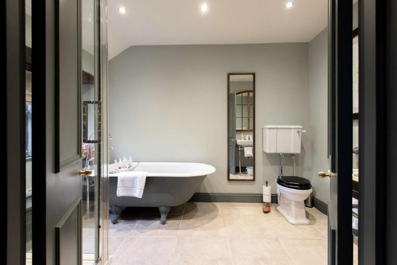 The Wheatsheaf Inn Bourton-on-the-Water Екстериор снимка