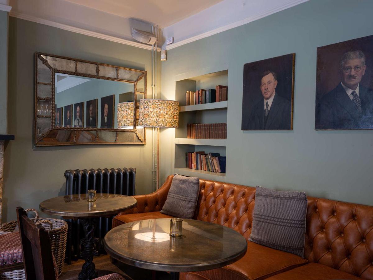 The Wheatsheaf Inn Bourton-on-the-Water Екстериор снимка