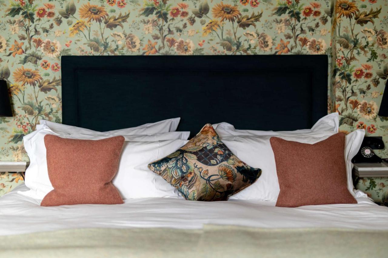The Wheatsheaf Inn Bourton-on-the-Water Екстериор снимка