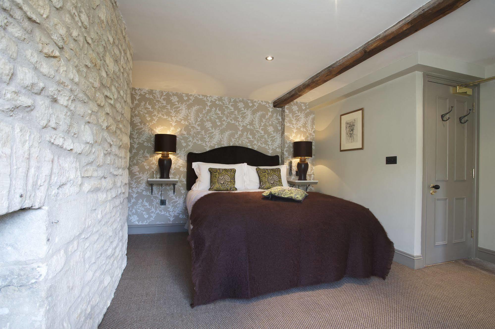 The Wheatsheaf Inn Bourton-on-the-Water Екстериор снимка