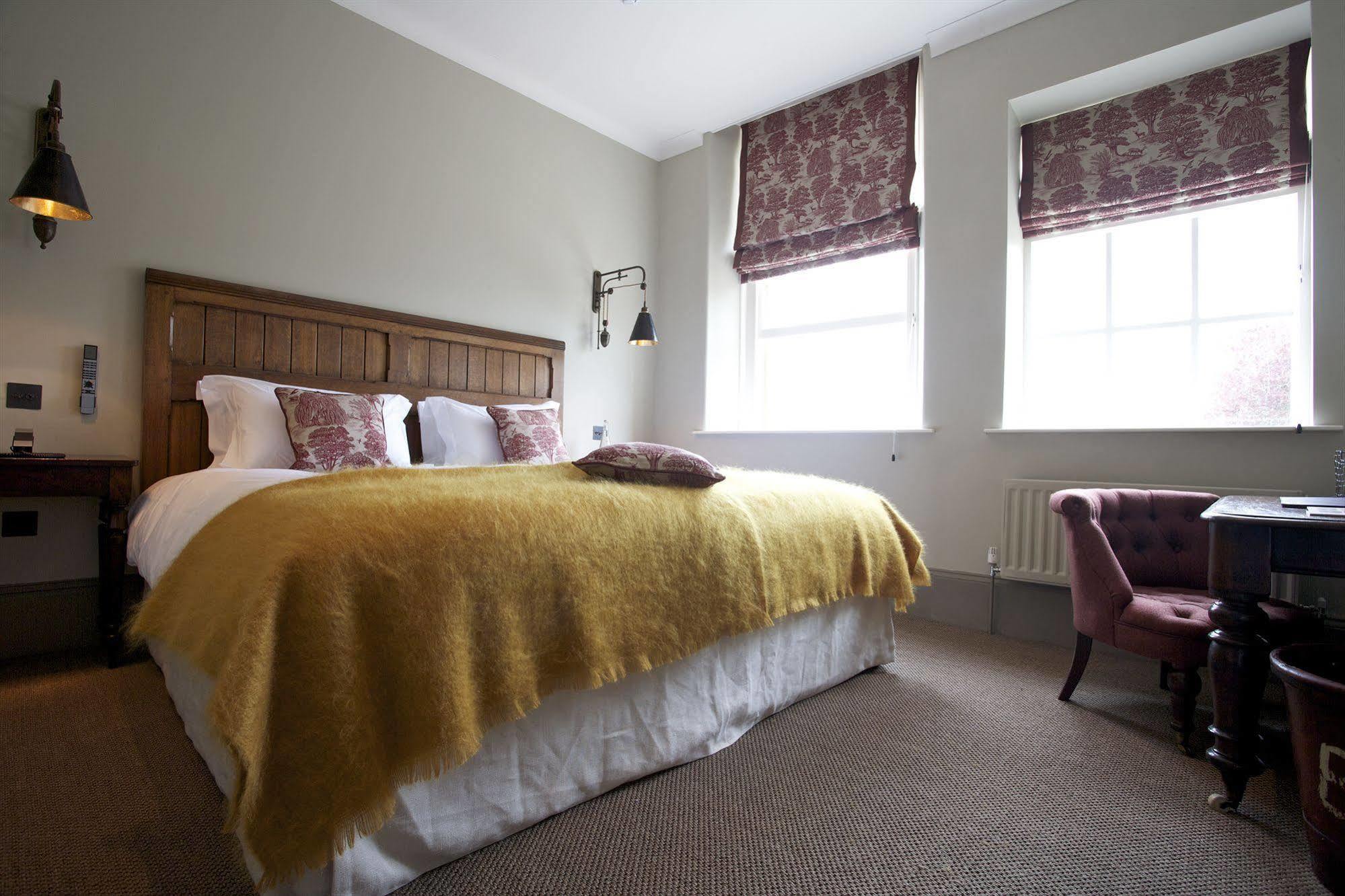 The Wheatsheaf Inn Bourton-on-the-Water Екстериор снимка
