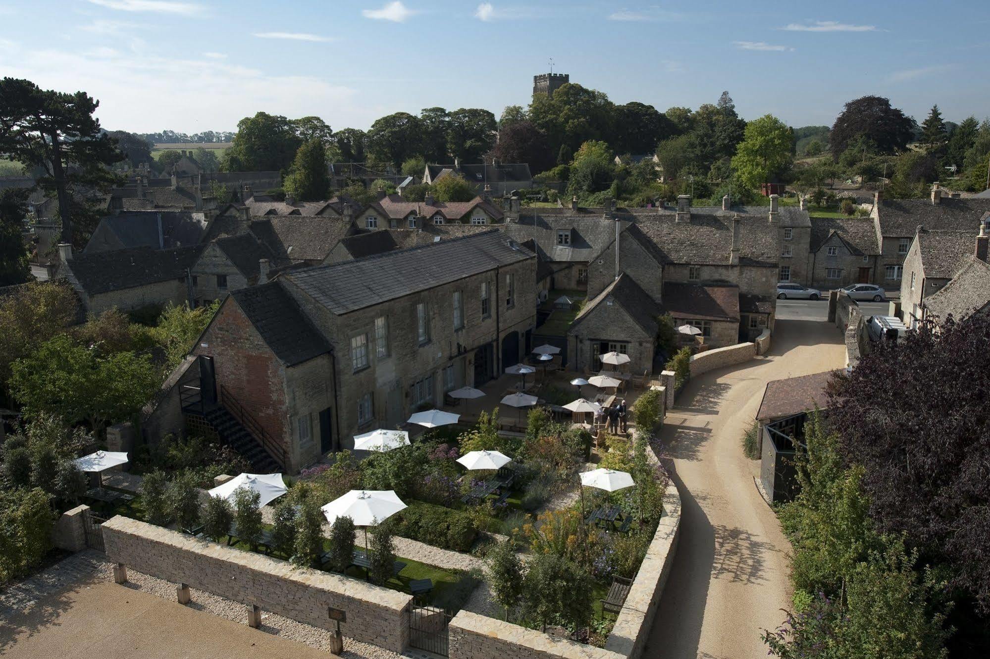 The Wheatsheaf Inn Bourton-on-the-Water Екстериор снимка